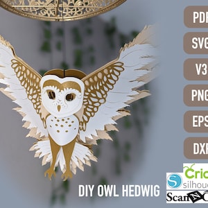 Peut inclure: Projet de bricolage en papier hibou Hedwige. Le hibou est blanc avec des accents dorés et présente un design détaillé. L'image comprend le texte "DIY Owl Hedwig" et les logos de Cricut, Silhouette et ScanNCut.