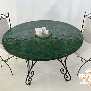 AMAZING MOSAIC TABLE, Handmade Round Green Table, Traditional Custom Made Flower Design,  Luxurious Outdoor Patio Furniture For Home Decor