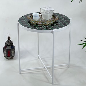 MOROCCAN Black and Green Tiles TABLE, Handmade Mosaic Table, Patio Round Artistic Coffee Table, Unique Geomtric Green End Garden Table