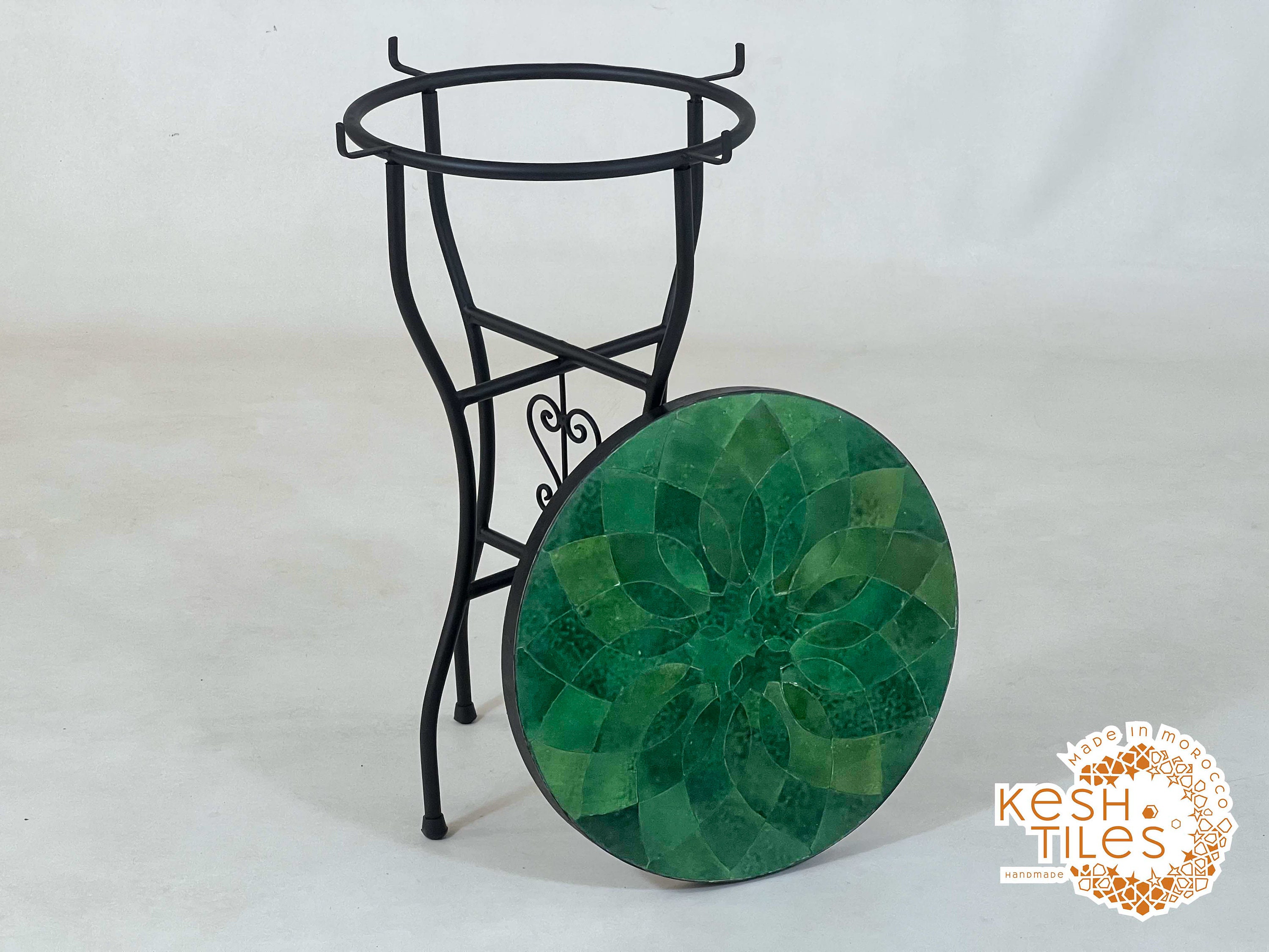 BEAUTIFUL MOSAIC TABLE, Handmade Round Seaweed Green Flower Design, Traditional Custom Made Table Top, Luxurious Outdoor Patio Furniture