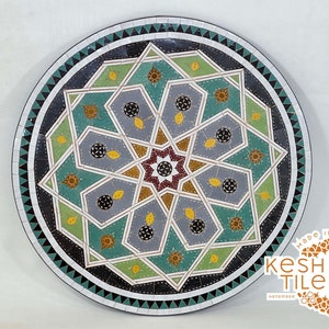 MOSAIK-TISCHPLATTE, handgefertigter runder Tisch, traditionelles, maßgeschneidertes Sterndesign, luxuriöse andalusische Terrassenmöbel für den Innenbereich