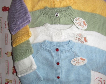 Brassière bébé 6 mois acrylique ou acrylique laine tricoté main