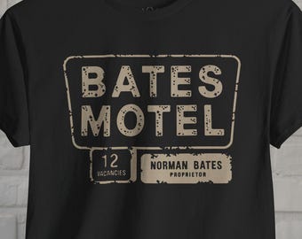 Psycho Shirt Bates Motel T-shirt Horror Hoodie Alfred Hitchcock Sweatshirt Scary Movie Tee Vintage Horror Tank Top Gift For Horror Fans