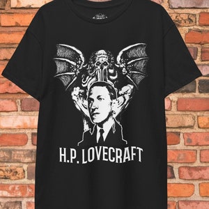 Cthulhu Lovecraft T-Shirt Black Gothic Horror Tee Eldritch Horror Dark Fiction Gift for Lovecraft Fans and Gothic Style Edgar Alan Poe