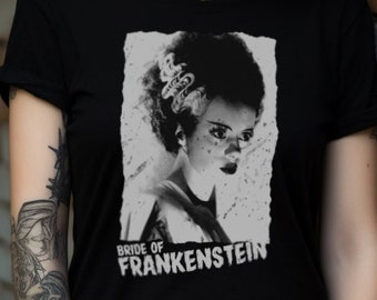 Camisa de la novia de Frankenstein - Camiseta de película de terror de estilo gótico vintage Regalo para bellezas góticas - Camisa gráfica en blanco y negro de Elsa Lanchester
