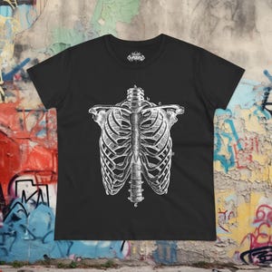 Horror T-shirt Skeleton Ribcage Metal Grunge Emo Alternative Goth Gothic Punk Tee Dark Aesthetic Spooky Skeleton Graphic Halloween Bones Ladies Tee