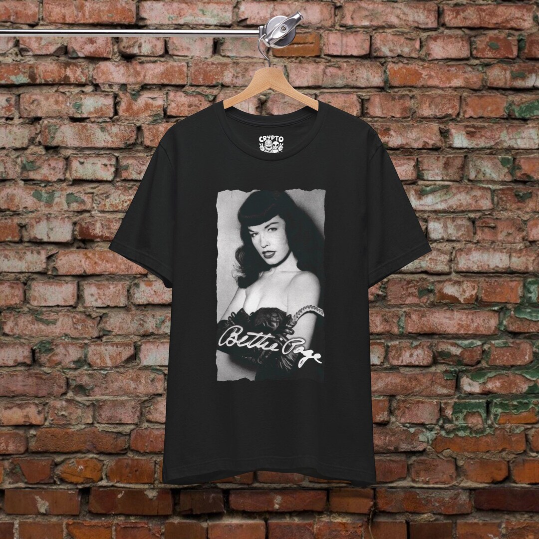 Bettie Page T-shirt Black Burlesque Pin-up Goth Shirt Retro