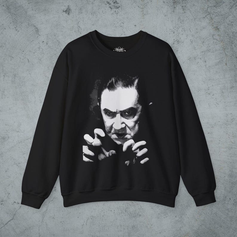 Bela Lugosi Dracula Shirt Classic Horror T Shirt Tee Long Sleeve Ladies Top Vampire Movie Graphic Goth Clothing Halloween Gift For Fan Crewneck Sweatshirt