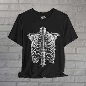 Horror T-shirt Skeleton Ribcage Metal Grunge Emo Alternative Goth Gothic Punk Tee Dark Aesthetic Spooky Skeleton Graphic Halloween Bones Classic Fit - Gildan