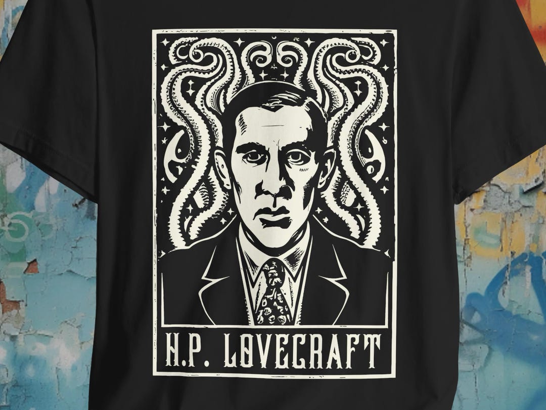 HP Lovecraft Shirt | Cthulhu Tee | Classic Horror T-shirt | Author Fan