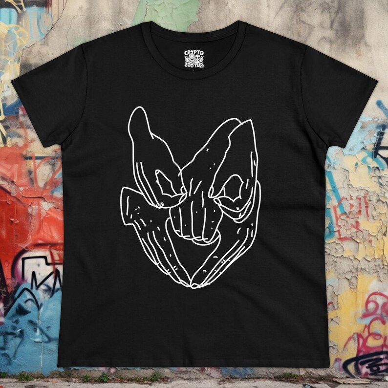 Labyrinth Movie T-Shirt | Fantasy Film Tee | Goblin King Top | 80s Nostalgia Shirt | Helping Hands Graphic Tee | David Bowie Fan Gift Kids Ladies Tee
