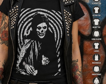 Punk Shirt Crimson Ghost Vintage Horror Goth Misfits Movie T-shirt Punk Band Shirt Gift for Horror Fans  Unisex Ladies Long Sleeve Hoodie