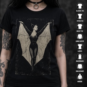 Goth T-Shirt Vintage Bat Lady Shirt Dark Aesthetic Tee Occult Graphic Shirt Gothic Style Bat Tee Gift For Unisex Ladies Long Sleeve Hoodie