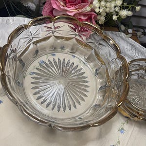 Vintage Berry Bowl Set  Gold Accents- 1 large bowl and 5 small bowls