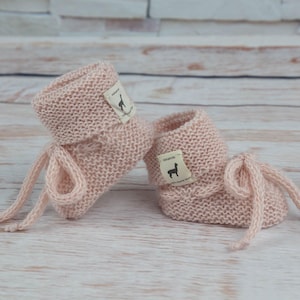 Newborn Baby Booties Alpaca, Hand Knitted Baby Booties, 0-6 Months Baby Shoes, Blush Pink Warm Socks, Classic Knit Baby Gift Shoes