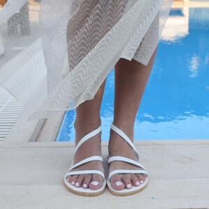 Wedding Sandals, White Sandals, Bridal Sandals, Beach Wedding Sandals, Bridesmaids Sandals, leather sandals, Flat wedding shoes, barefoot