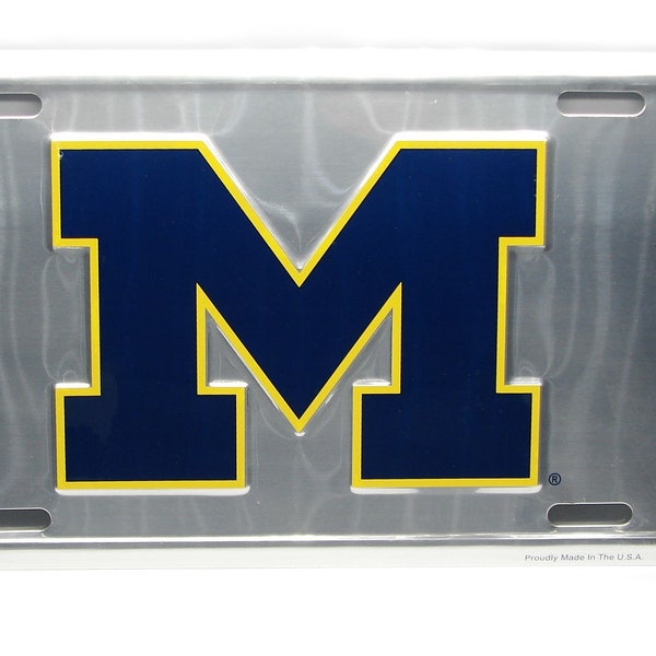 UNIVERSITY of MICHIGAN Wolverines 3D EMBOSSED Metal Car Novelty License Plate Auto Tag. Go Blue