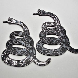 2 DON&#39;T TREAD On Me, The Gadsden flag 3D Emblem Sticker Decal 3D Rattlesnake Emblem