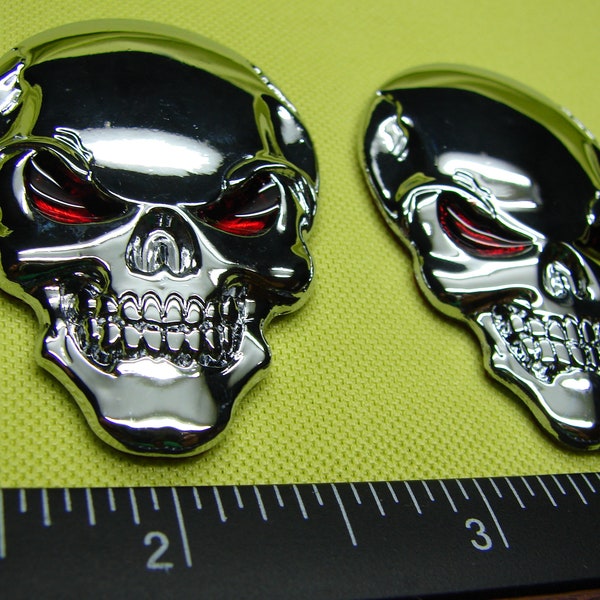 SET of 2 SKULL 3D METAL Silver Chrome Finish Emblem Sticker Decal For Cars And Bikes