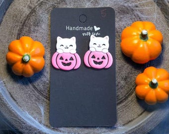 Orecchini a forma di zucca di gatto – Gioielli di Halloween in pasta polimerica – Orecchini a forma di zucca di gatto – Opzione che si illumina al buio – Spettrale e carino