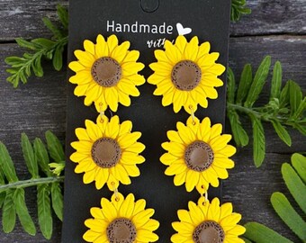 Orecchini pendenti a forma di girasole, gioielli in argilla polimerica gialla, regalo boho per lei, orecchini floreali estivi