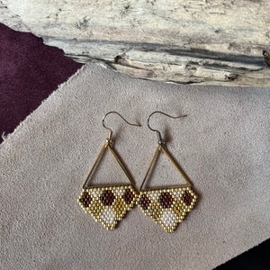 Beaded earrings, miyuki earrings, American Indian earrings, geometric earrings, dainty earrings, woven earrings