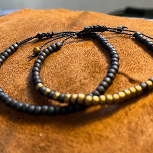 Men&#39;s beaded bracelet, minimalist bracelet, black bracelet, bracelet for him, men&#39;s jewelry