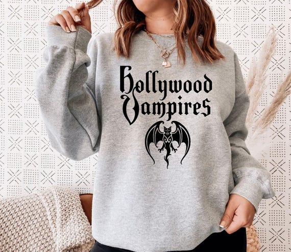 Hollywood Vampires Sweatshirt Raise The Dead Tour Tee Johnny Depp Band Merch Glam Rock Graphic T Shirt Gift for Rock Fan UK