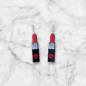 pendientes de lápiz labial rojo esqueleto