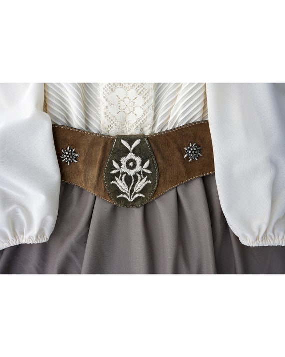 Long-Sleeved Ivory Dress with Dirndl Leather Belt