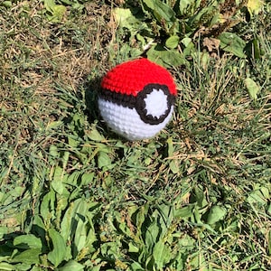 Pokéball knuffel/sleutelhanger