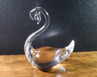 Vilca Crystal Swan Figurine, Paperweight Art Glass.