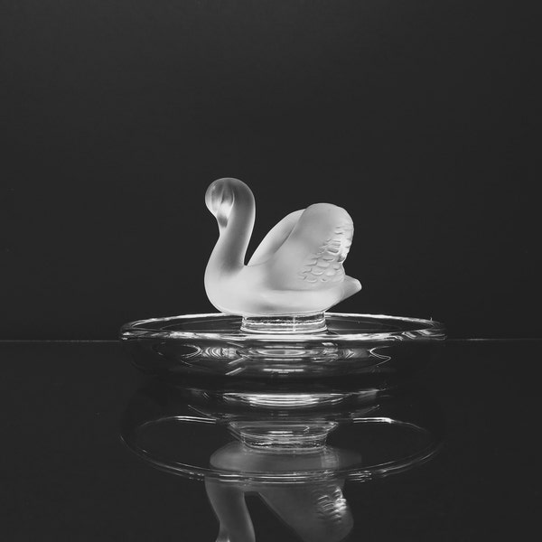 Lalique France Cygne Round Pin Tray | Swan Figurine