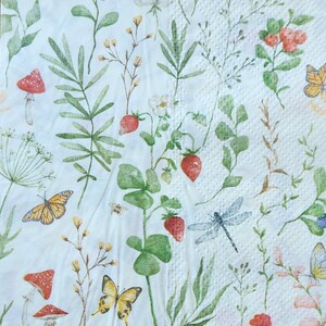 4x Floral Paper Napkin for Decoupage White Background Set of 4