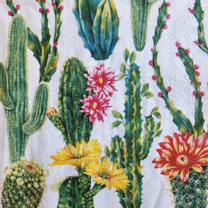 4x Cactus in Bloom Paper Napkins For Decoupage Set of 4