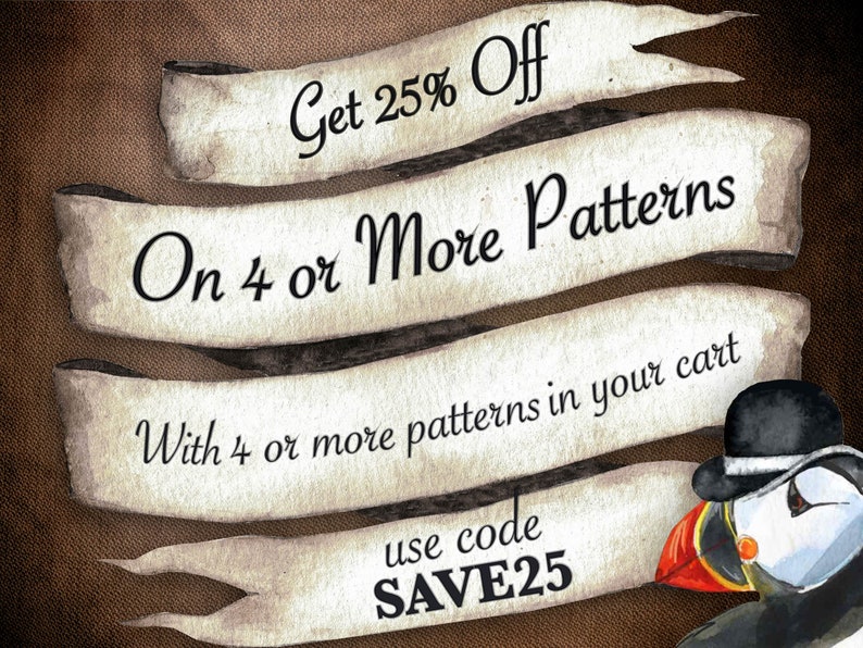 Op de afbeelding: Een vintage-stijl banner met de tekst "Get 25% Off On 4 or More Patterns" en "With 4 or more patterns in your cart use code SAVE25". Een aquarel-illustratie van een papegaaiduiker met een zwarte hoge hoed bevindt zich in de rechterbenedenhoek.