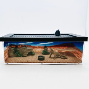 Desktop Miniature Bearded Dragon Terrarium Enclosure | Gift for Reptile Lover Small Pet Owner Office | 1/12 Scale Mini