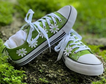 Green flower shoes Clearance