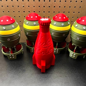 Fallout Nuke Cola Bottle And Cap, Collectibles Merchandise 3, 4, New Vegas, 76