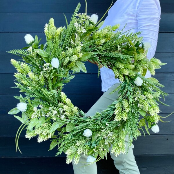 Hops Wreath - Etsy