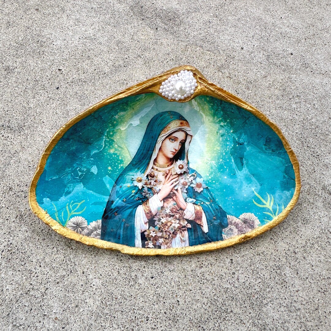 Virgin Mary Shell Virgin Mary Shell Rosary Dish: Coastal Catholic Gift - Etsy