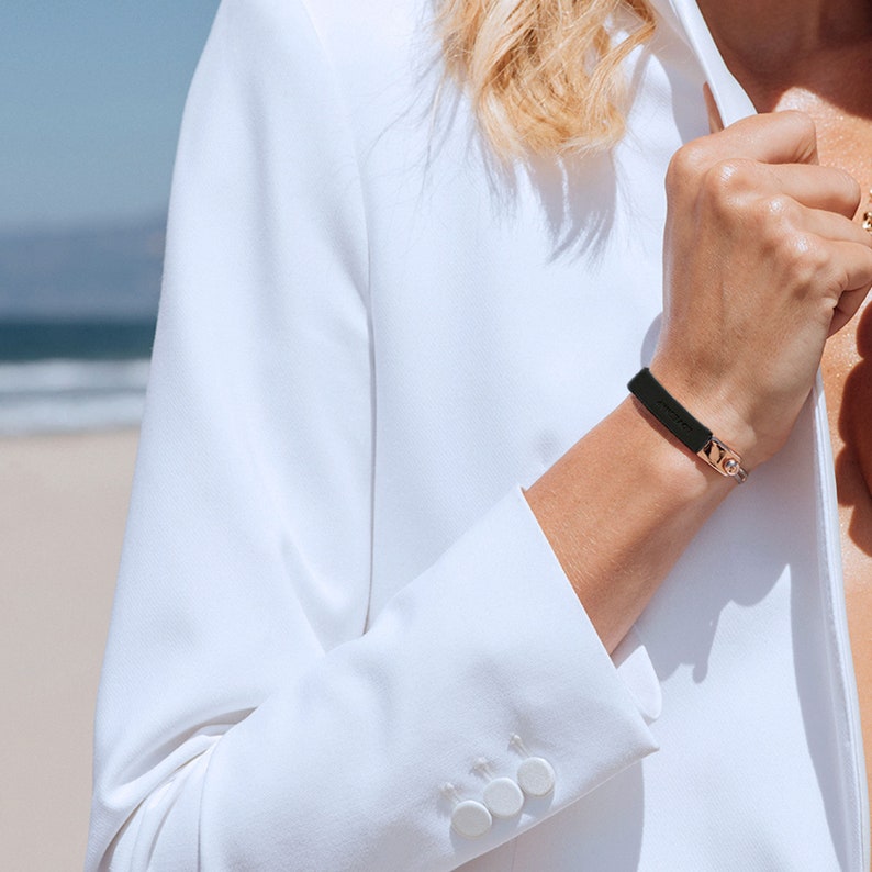 Rosegold Black Silicone Snap Bracelet – CBT Mindfulness Tool image 4