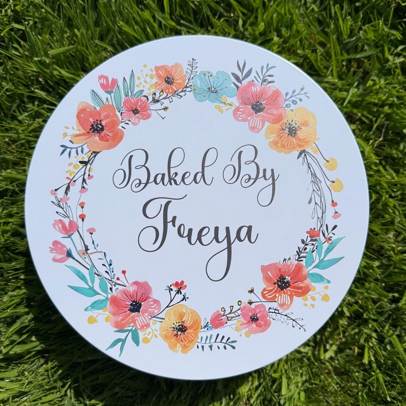 Personalized Cake Tin with Custom Name – Vintage Style Biscuit & Treat Storage – Custom Gift for Bakers - End of Term Teacher Gift image 4