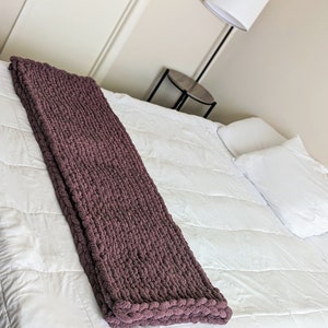 small hand knit chunky blanket, chunky blanket, house decor, chunky chenille blanket, throw blanket