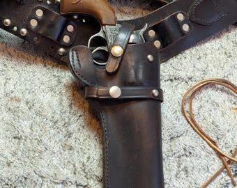 Vintage Western Leather Gun Holster Belt Rig Cowboy Revolver Holster Ammo Loops Black Handmade Worn Patina 42" Belt Size