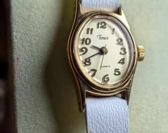 Vintage Timex Women’s Watch Gold Tone Quartz Small Dial New White Band Working, New Battery