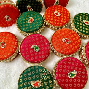 BULK Favors| 250 Grams Steel Ladoo Box|Lohri Favors|Mithai Steel Box|Desi Gift Boxes|Indian Favor Boxes|Laddoo Box|Sweets Box|Puja Favor|