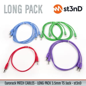 Puede incluir: Un conjunto de cables de conexión Eurorack de colores: azul, verde, rojo y morado. Cada cable está enrollado y tiene conectores jack TS de 3,5 mm. El texto "LONG PACK" y "Eurorack PATCH CABLES" es visible.