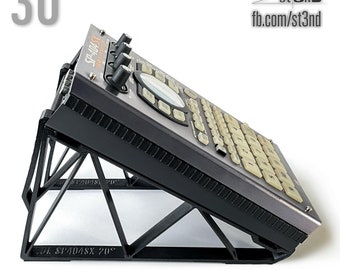在庫一掃セール STAND for Roland SP-404SX / SP-404A - 30 Degrees - 3d DJ機材