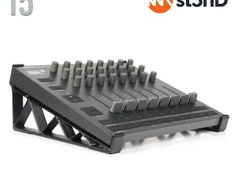 SOPORTE para NOVATION LAUNCH Control Xl Mk3 - 15 grados